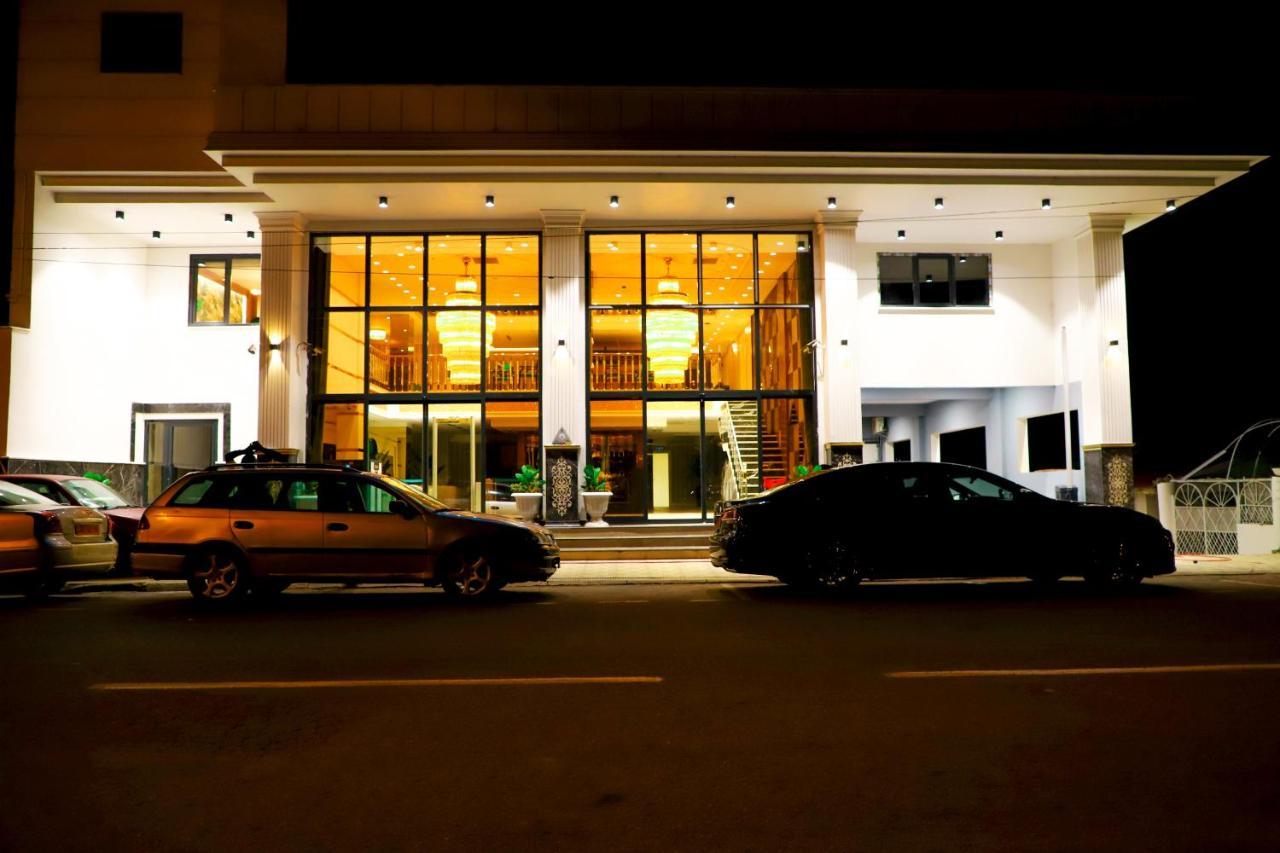 United Hotel International Yaoundé Eksteriør billede