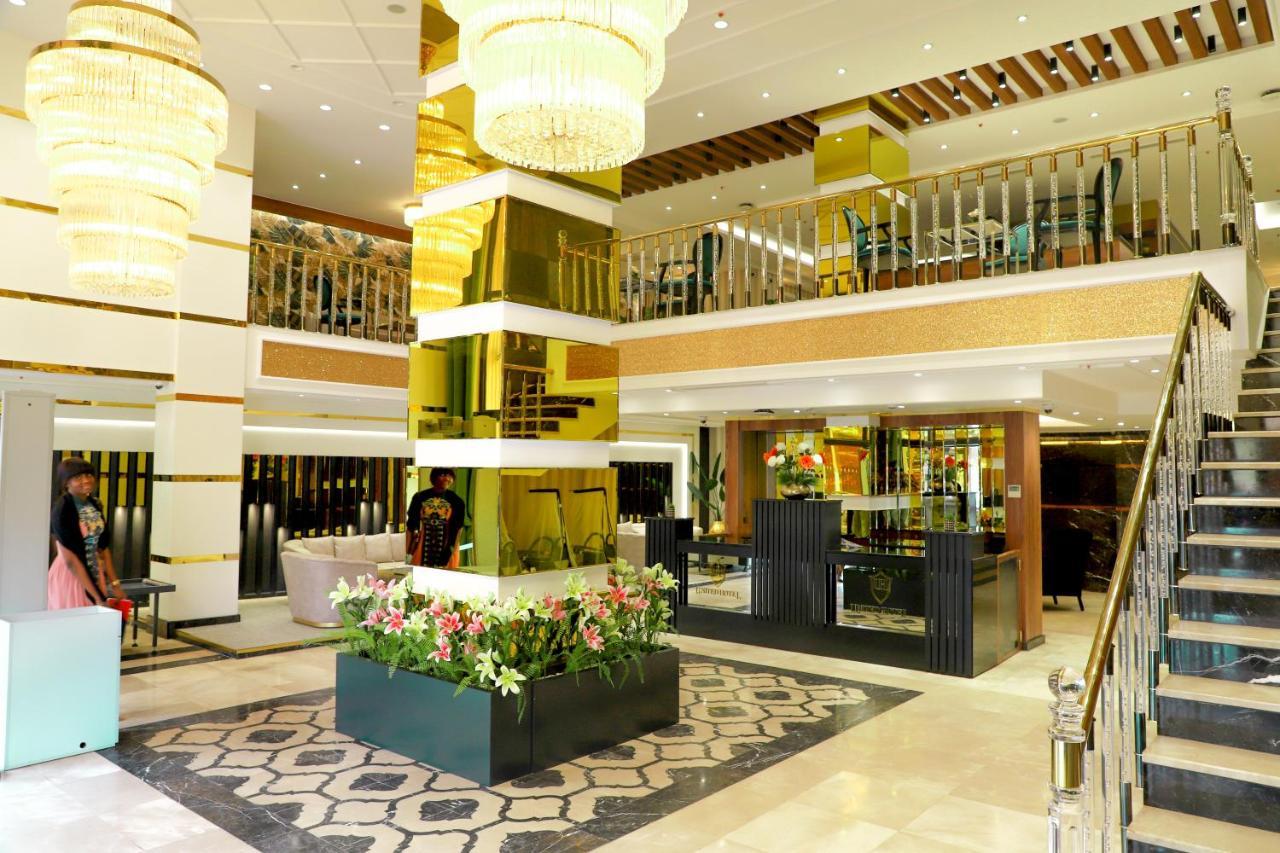United Hotel International Yaoundé Eksteriør billede