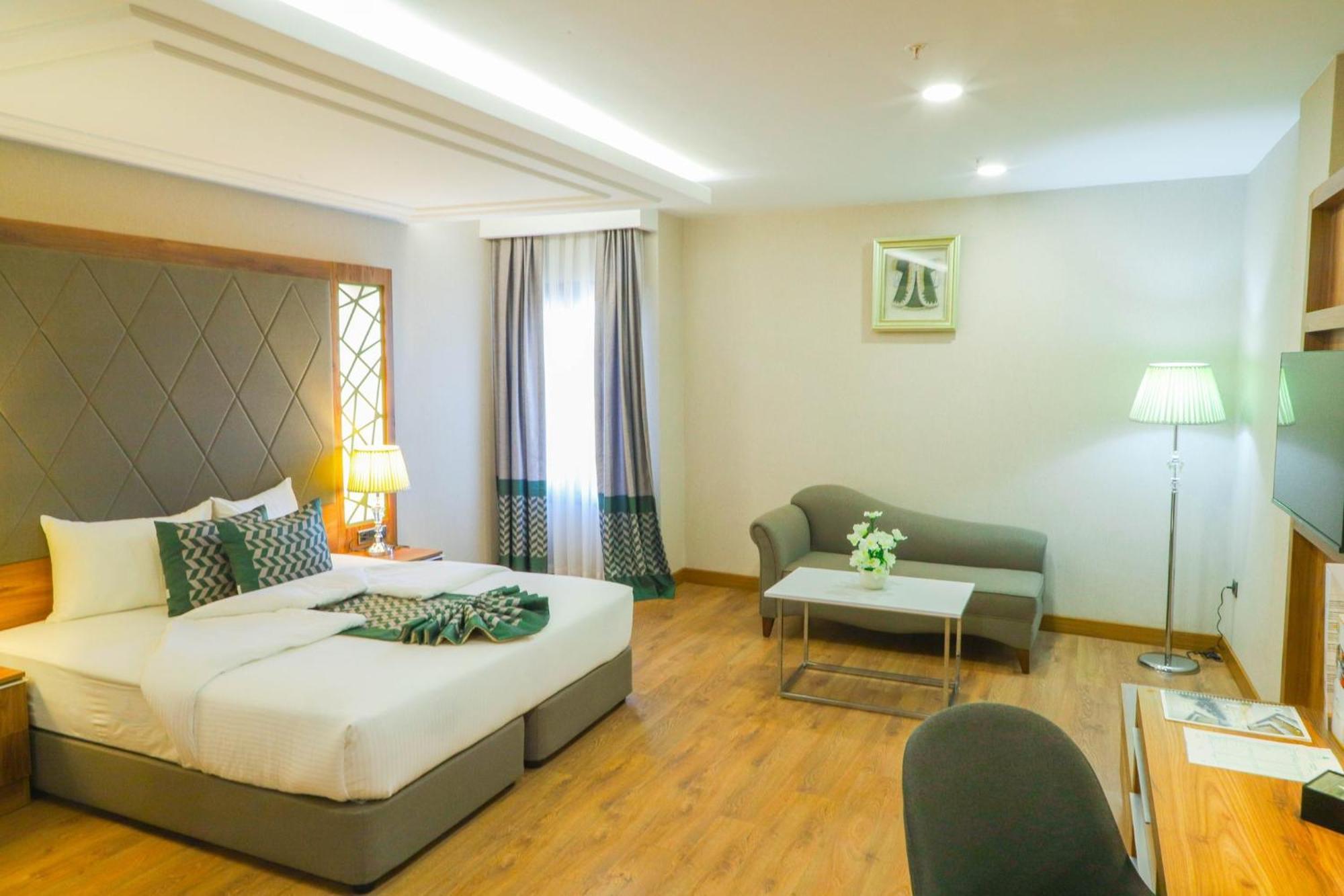 United Hotel International Yaoundé Eksteriør billede