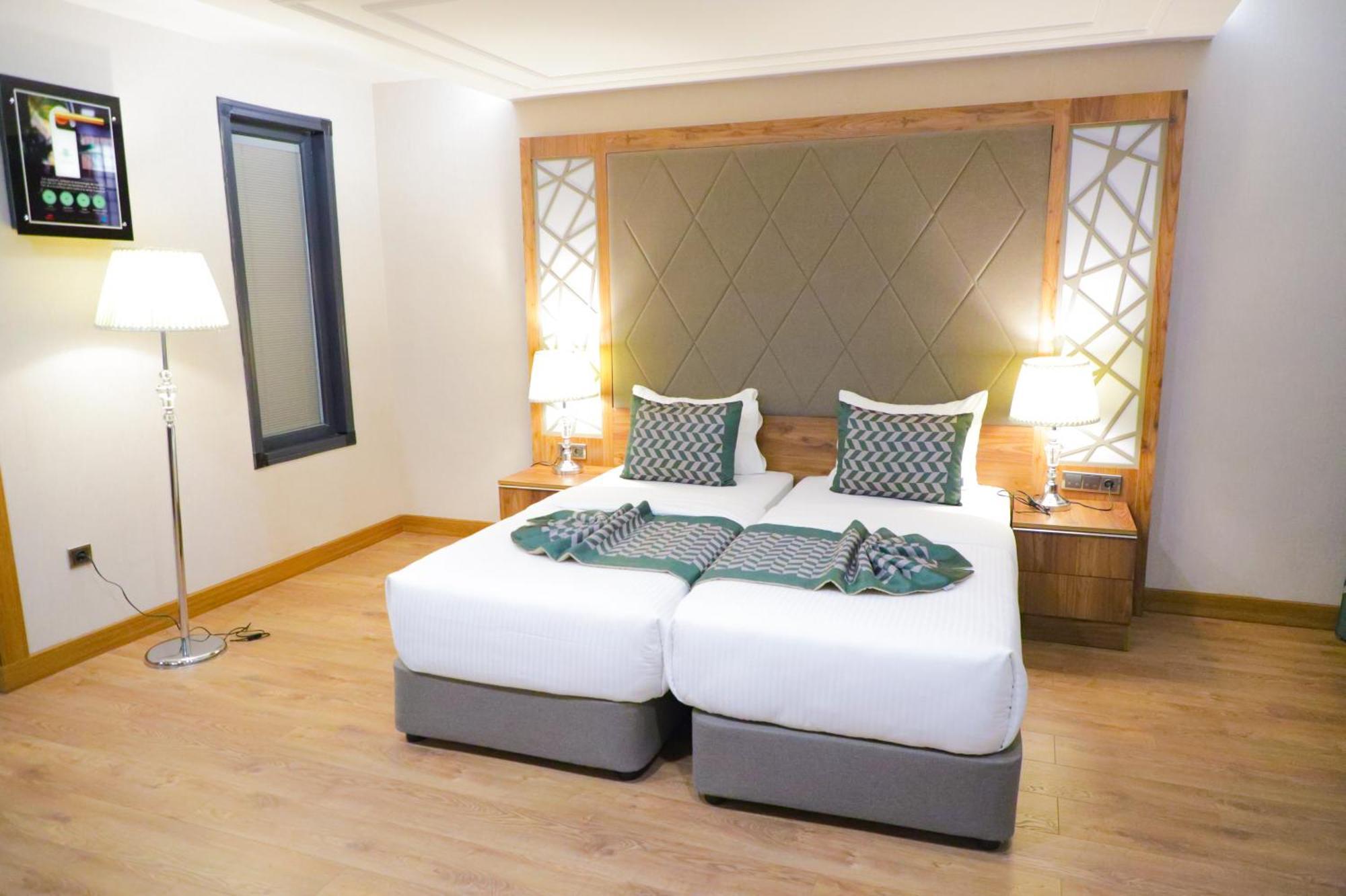 United Hotel International Yaoundé Eksteriør billede